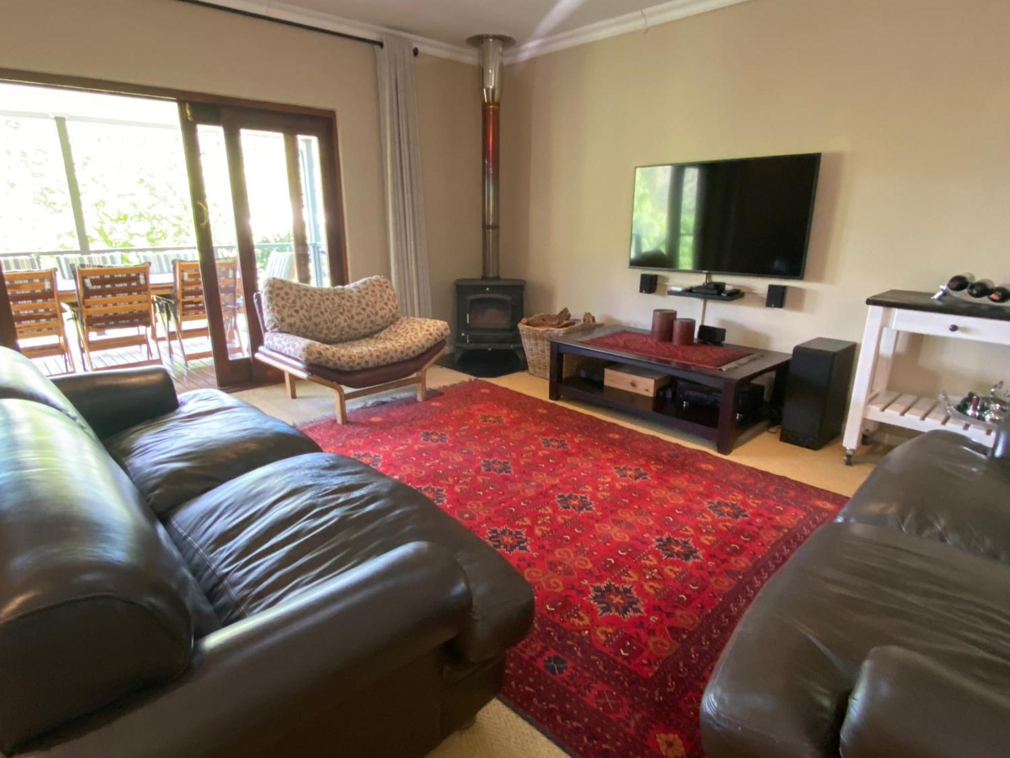 727 Church Clarens Room photo